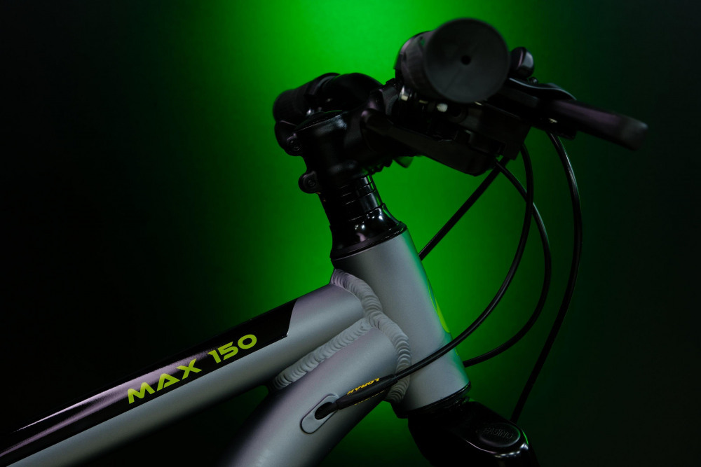 LORAK MAX 150 Матовый Серый/Зелёный 17р (на рост 155-173)